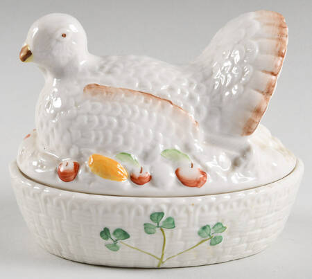 Shamrock Figural Candy Box & Lid