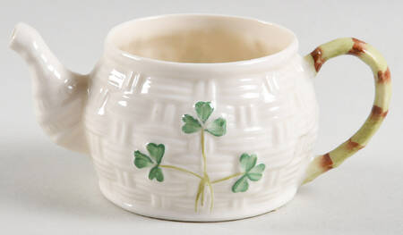 Shamrock Miniature Teapot No Lid