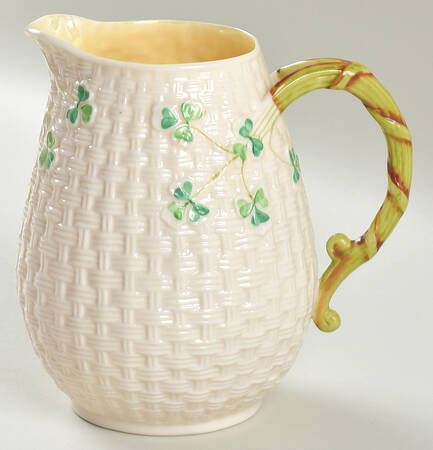 Shamrock 32 Oz Pitcher
