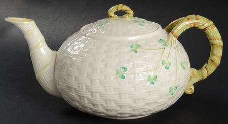 Shamrock Teapot & Lid