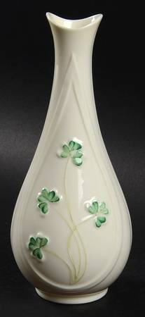 Shamrock 7" Limerick Vase