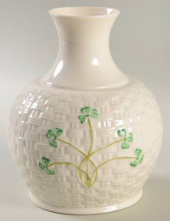 Shamrock 7" Vase