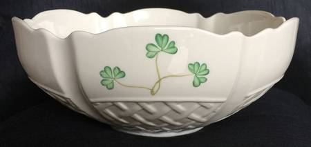 Shamrock 9" All Purpose Serving Bowl