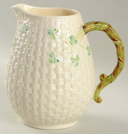 Shamrock 32 Oz Pitcher