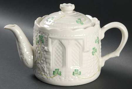 Shamrock Figural Teapot & Lid