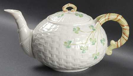 Shamrock Teapot & Lid