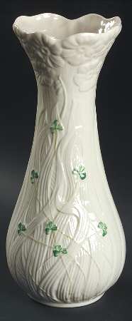 Shamrock 10" Daisy Spill Vase