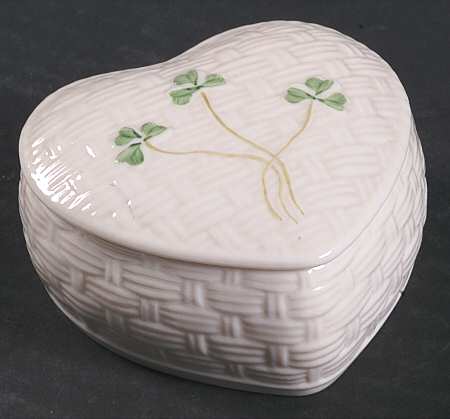 Shamrock Heart Shape Box & Lid