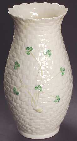 Shamrock 8" Kylemore Vase