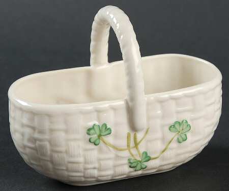 Shamrock 3" Handled Basket