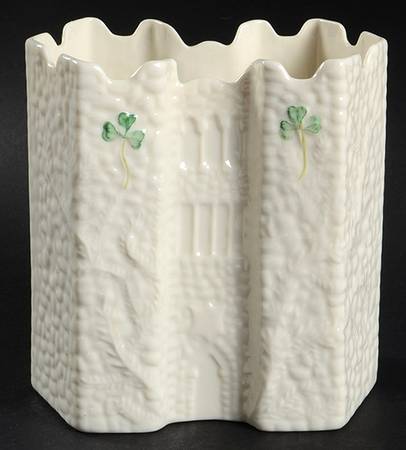 Shamrock 5" Castle Vase
