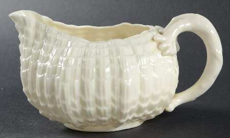 Tridacna White Creamer