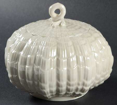 Tridacna White Sugar Bowl & Lid