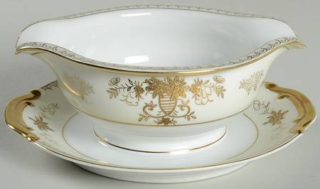 Windsor Gravy Boat with Attached Underplate
