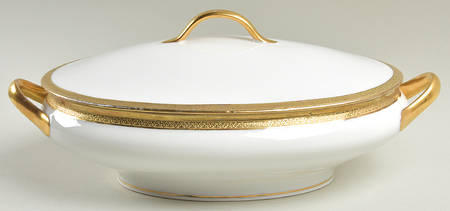 BOG1 Oval Covered Vegetable