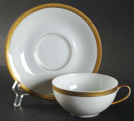BOG1 Flat Cup & Saucer Set