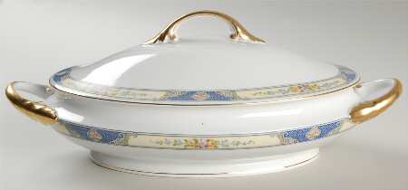 2164 Oval Covered Vegetable
