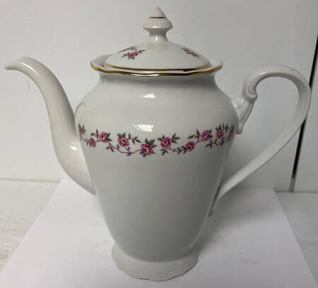 Antoinette Coffee Pot & Lid