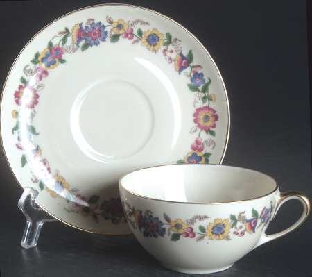 BOH20 Flat Cup & Saucer Set