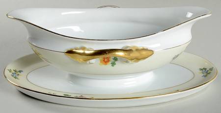 BOH32 Gravy Boat with Attached Underplate