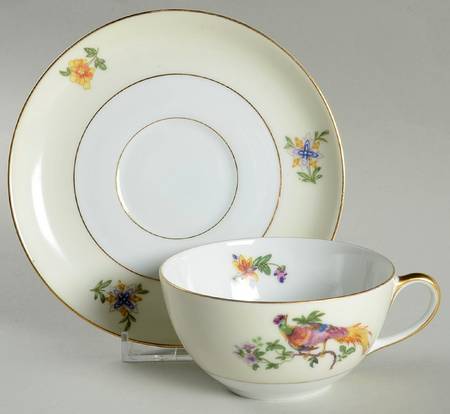 BOH32 Flat Cup & Saucer Set