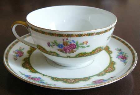 BOH58 Flat Cup & Saucer Set