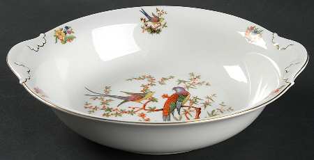 The Eaton 9" Round Vegetable Bowl