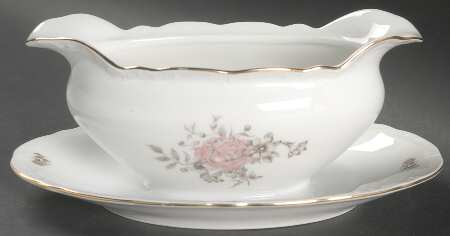 Maria (Embossed Edge) Gravy Boat with Attached Underplate