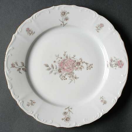Maria (Embossed Scroll Edge) Salad Plate