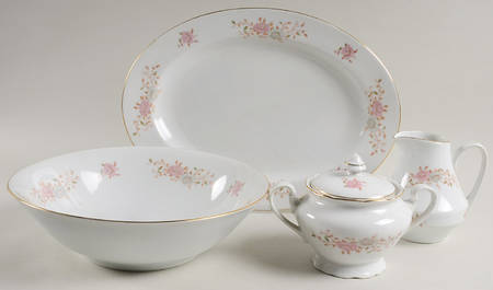 Roslynda 5 Piece Hostess Set