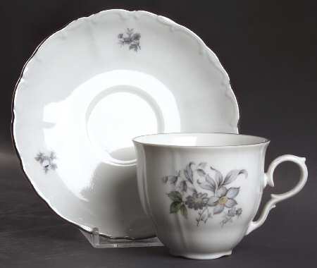 Wild Flower (Platinum Trim) Flat Cup & Saucer Set