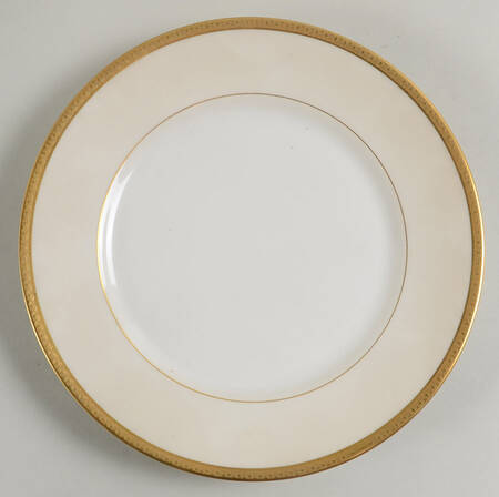 Ivy Luncheon Plate
