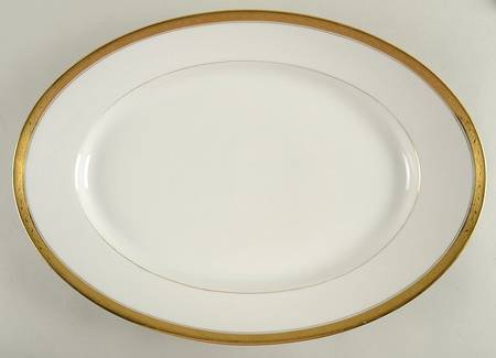 Ivy 17" Oval Serving Platter