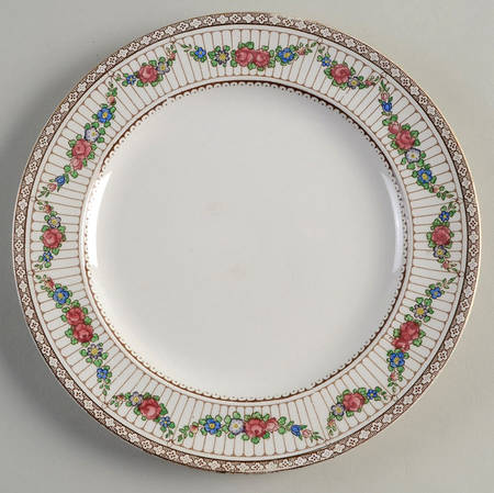9852 Luncheon Plate