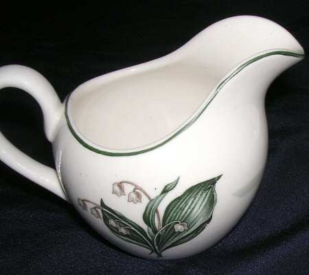 BOO3 Creamer