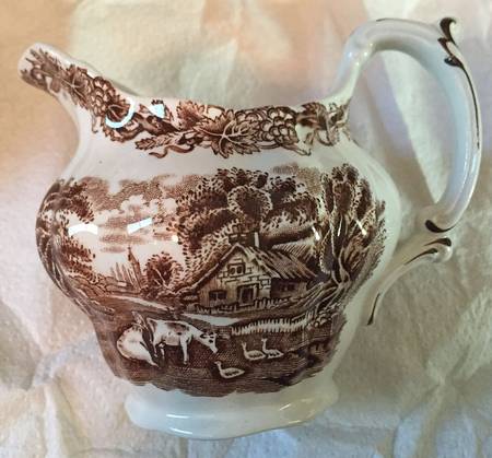 British Scenery Brown Creamer