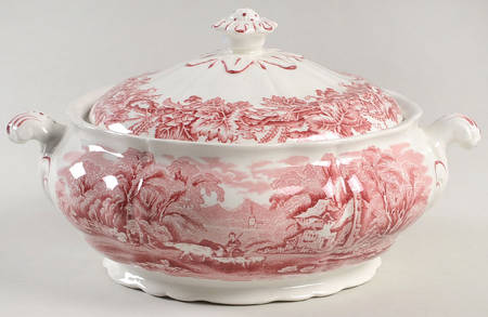 British Scenery Pink (Scalloped, A8024) Round Covered Vegetable