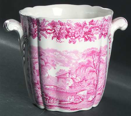 British Scenery Pink (Scalloped, A8024) Medium Cachepot