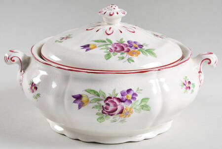 Caroline Round Covered Vegetable
