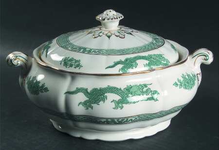 Dragon Green Round Covered Vegetable