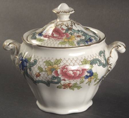 Floradora (Multi Scalloped) Sugar Bowl & Lid