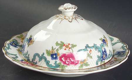 Floradora (Multi Scalloped) Round Covered Butter