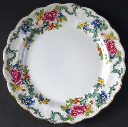 Floradora (Multi Scalloped) Salad Plate