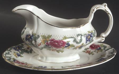 Floradora (Multi Scalloped) Gravy Boat & Underplate