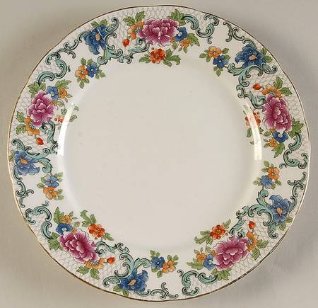 Floradora (Multi Scalloped) Salad Plate