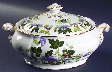 Jade Lotus Round Covered Vegetable