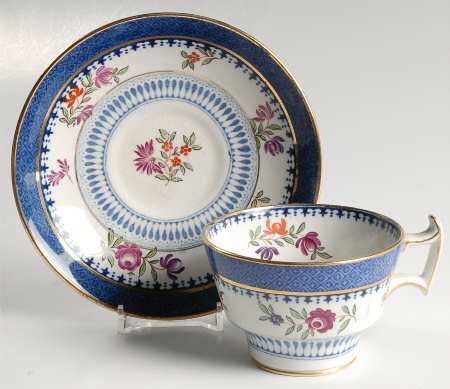 Lowestoft Border (With Flowers) Flat Cup & Saucer Set