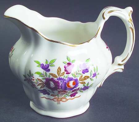 Lowestoft Creamer