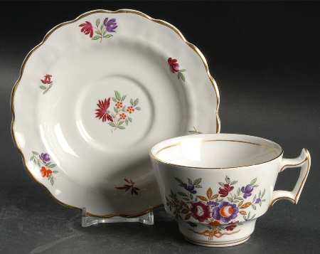 Lowestoft Flat Cup & Saucer Set