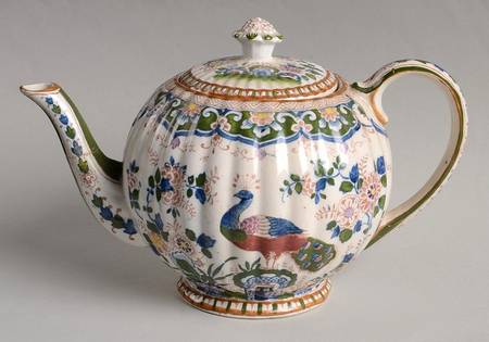 Old Dutch Small Teapot & Lid